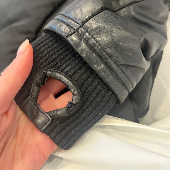 COPY - RUDSAK all black winter jacket - Picture 6 of 6
